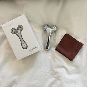 Silver Facial Roller